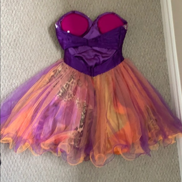 Women’s occasion dress - Picture 2 of 3